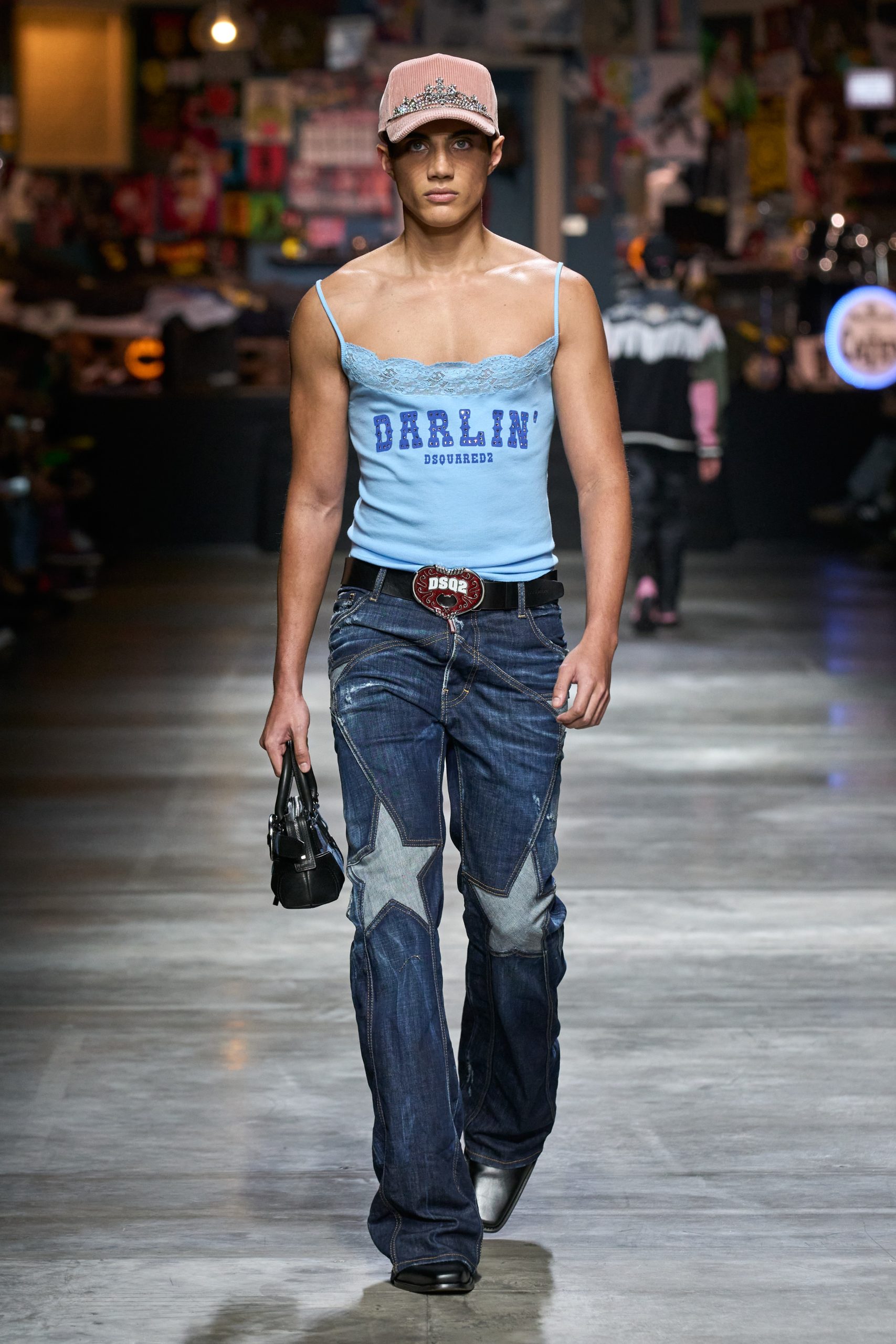 DSQUARED2 FALL WINTER 2023 CO-ED COLLECTION